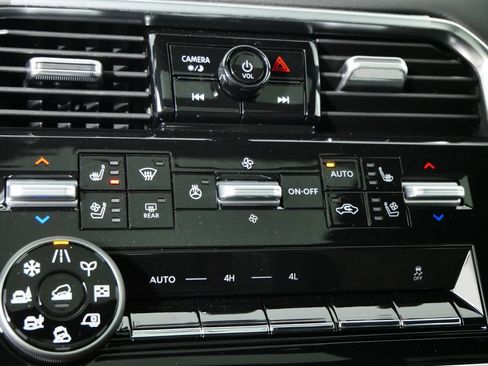 New 2025 Nissan Armada Platinum AWD/4WD image 29