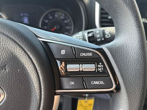 Used 2020 Kia Sportage LX AWD/4WD image 13