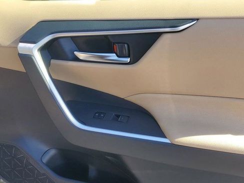 New 2025 Toyota RAV4 XLE image 34