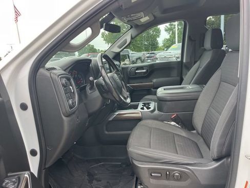 Used 2021 Chevrolet Silverado 1500 RST AWD/4WD image 15