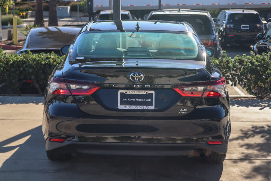 Used 2022 Toyota Camry LE w/ Cold Weather Package AWD/4WD image 5