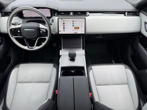 Certified 2026 Land Rover Range Rover Velar Dynamic SE AWD/4WD image 17