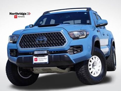 Used 2018 Toyota Tacoma TRD Pro AWD/4WD image 1