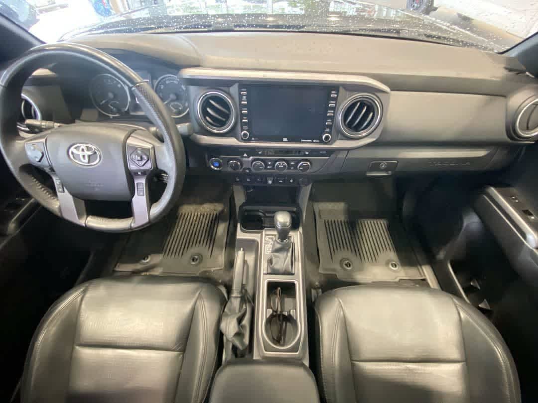 Used 2022 Toyota Tacoma TRD Off-Road w/ TRD Premium Off Road Package AWD/4WD image 23