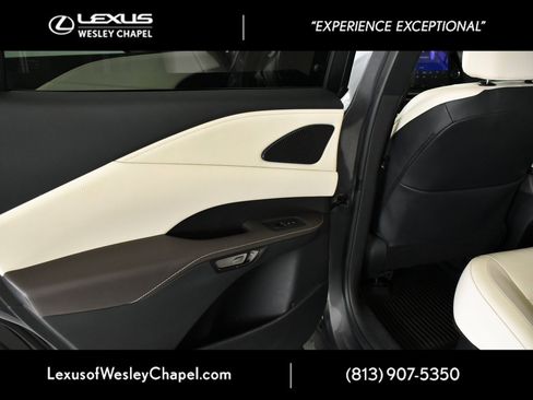 Used 2023 Lexus RX 350 FWD image 25