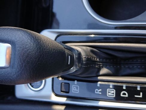 Used 2024 Nissan Altima 2.5 SV image 38