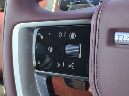 New 2025 Land Rover Range Rover SE image 25