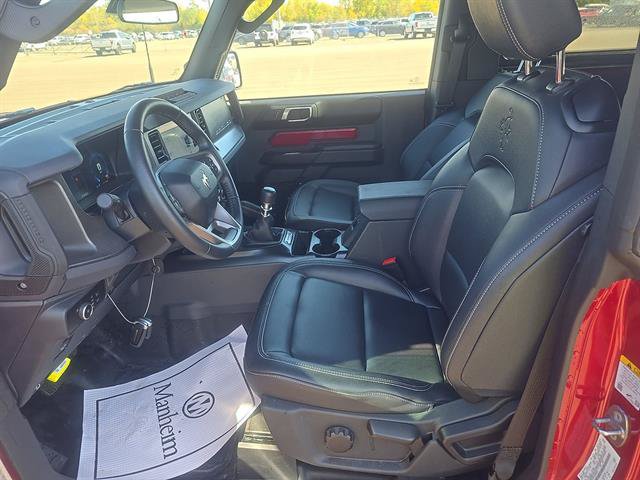 Used 2026 Ford Bronco Badlands w/ Sasquatch Package AWD/4WD image 11