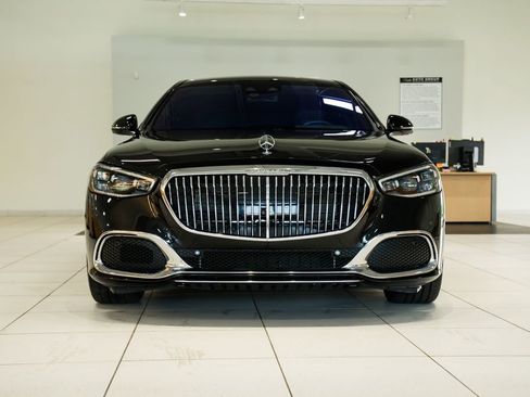 Certified 2022 Mercedes-Benz Maybach S 580 4MATIC image 10