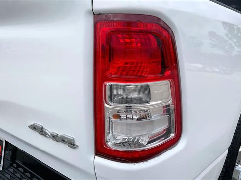 Used 2022 RAM 1500 Big Horn AWD/4WD image 30