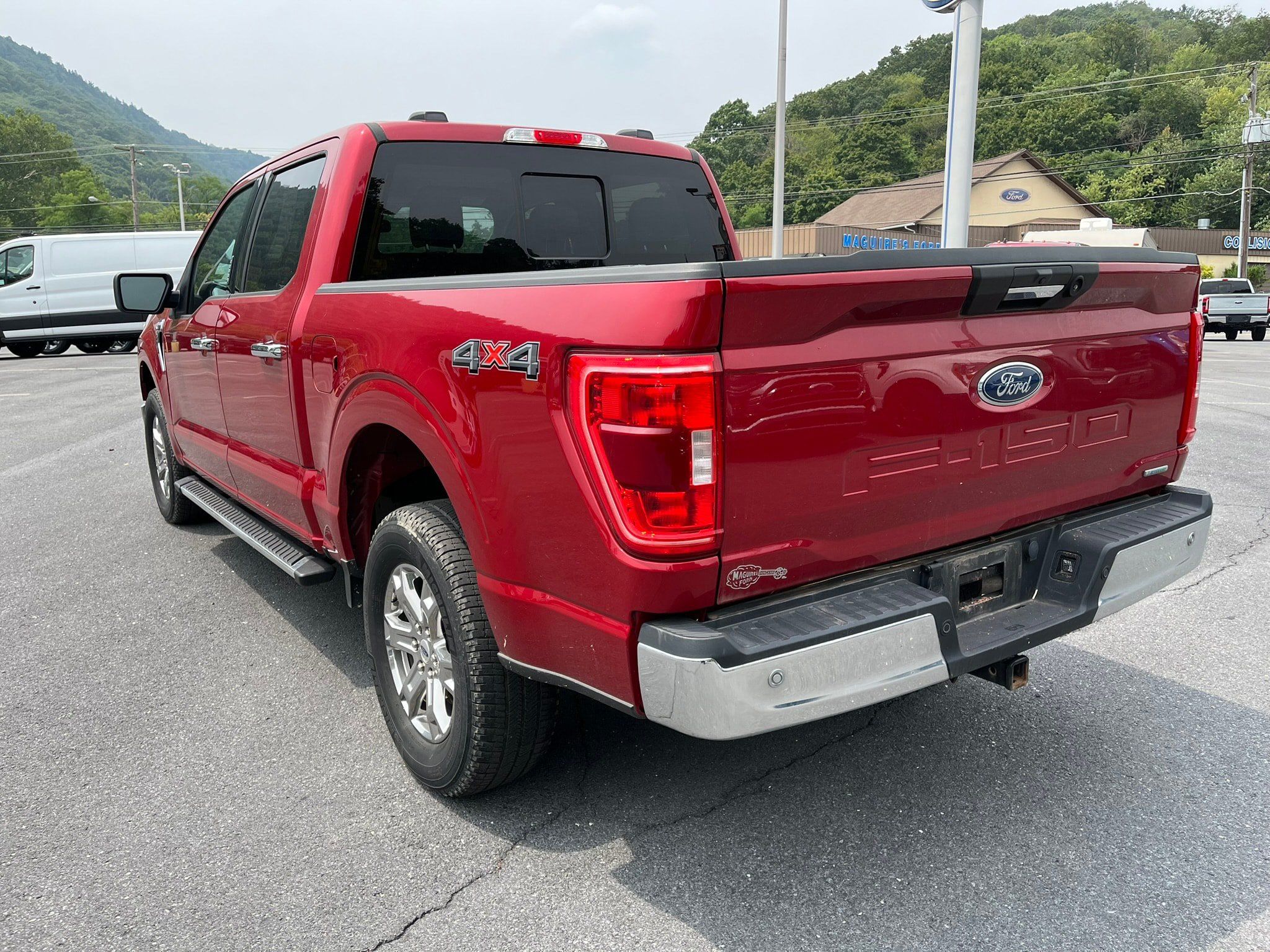 Used 2022 Ford F150 XLT w/ Equipment Group 301A Mid AWD/4WD image 13
