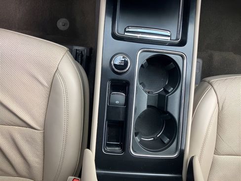 Used 2022 Lincoln Corsair Reserve w/ Elements Package image 22