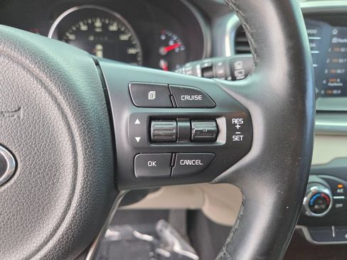 Used 2018 Kia Sorento EX FWD image 28