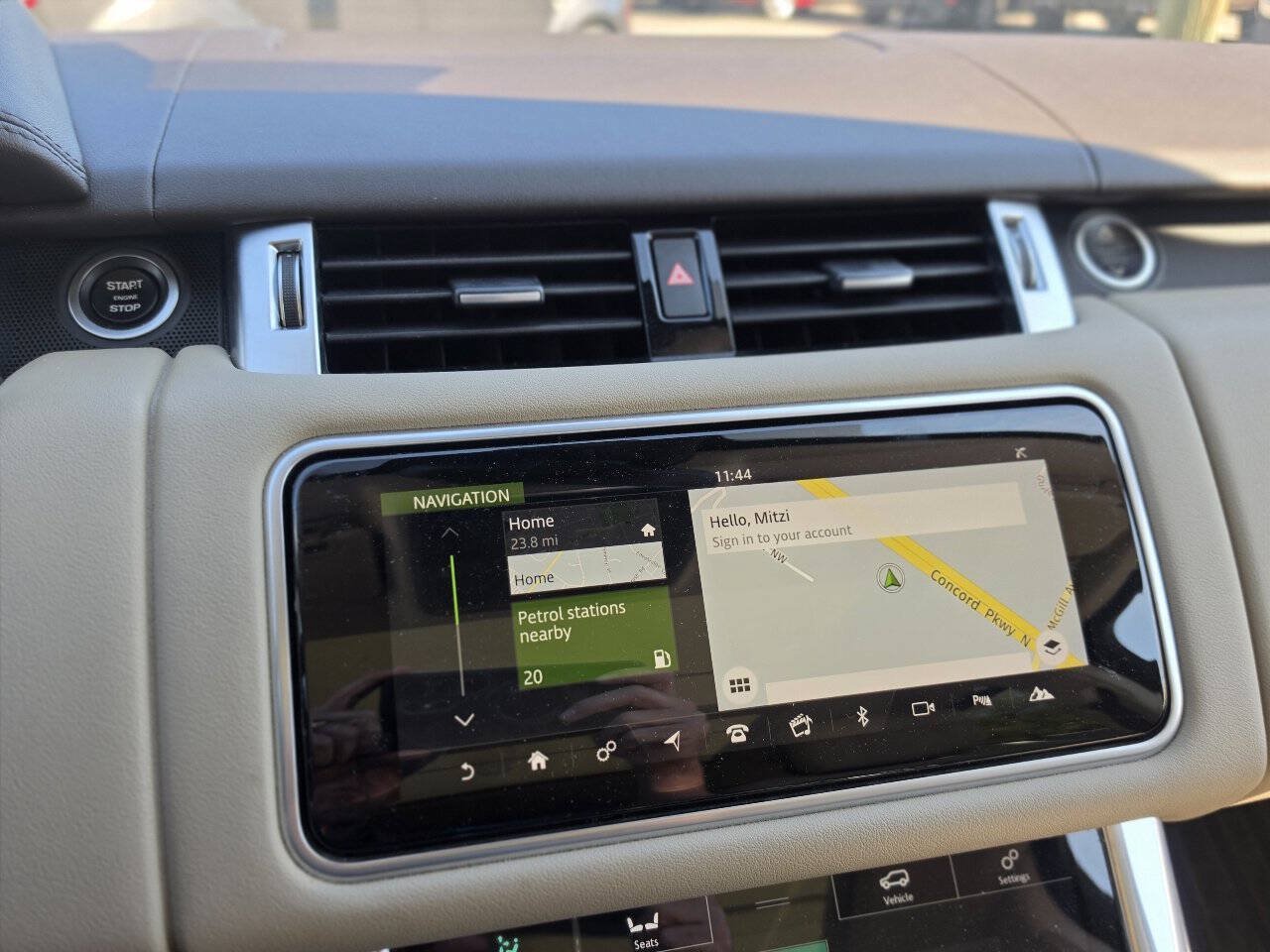 Used 2019 Land Rover Range Rover Sport HSE AWD/4WD image 19