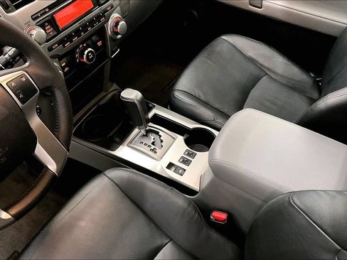 Used 2010 Toyota 4Runner Trail AWD/4WD image 18