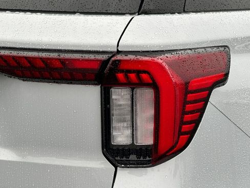 New 2026 Ford Explorer Active image 26