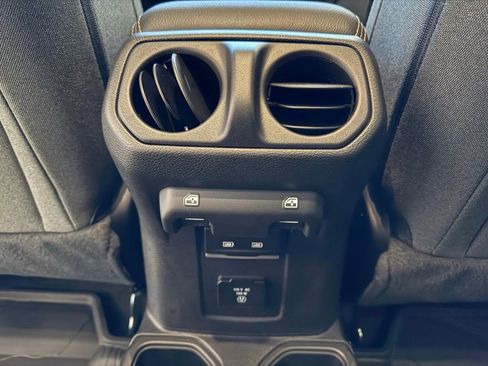 New 2026 Jeep Wrangler Unlimited Sahara AWD/4WD image 17