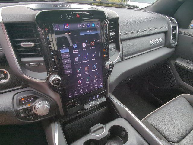Used 2026 RAM 1500 Laramie AWD/4WD image 17