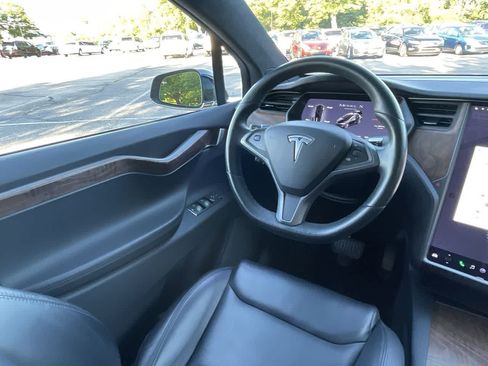 Used 2020 Tesla Model X Long Range AWD/4WD image 17
