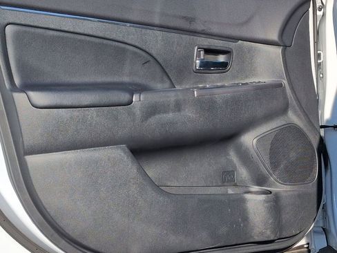 New 2025 Mitsubishi Outlander Sport SEL image 14