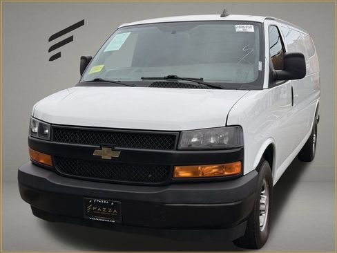 Used 2022 Chevrolet Express 3500 Extended w/ Driver Convenience Package image 1