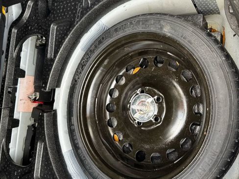 Used 2016 Chevrolet Cruze LT image 7