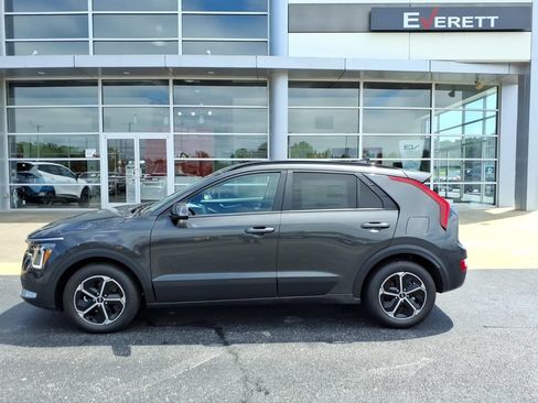 New 2026 Kia Niro EX FWD image 4
