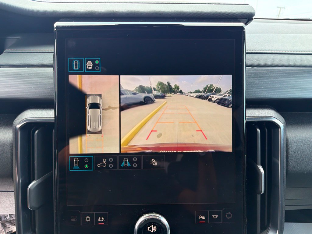 Used 2024 GMC Acadia AT4 w/ LPO, Floor Liner Package AWD/4WD image 16