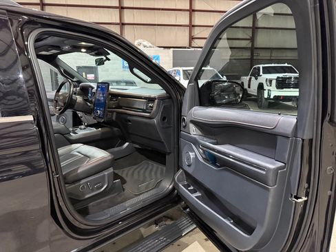 Used 2022 Ford Expedition Max Limited AWD/4WD image 25