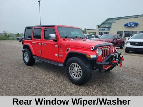 Used 2018 Jeep Wrangler Unlimited Sahara image 20