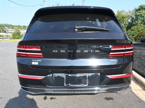 Used 2025 Genesis GV80 2.5T Select image 7