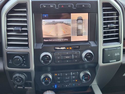 Used 2020 Ford F150 King Ranch w/ Equipment Group 601A Luxury AWD/4WD image 26