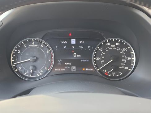 Used 2024 Nissan Armada Platinum w/ Captain's Chairs Package image 28