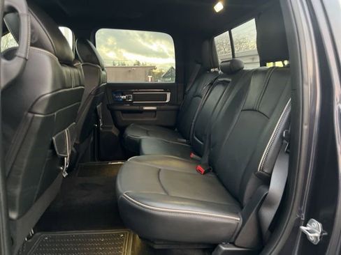 Used 2017 RAM 1500 Limited image 14