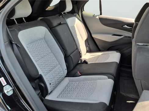 Used 2023 Chevrolet Equinox LS w/ LS Convenience Package FWD image 15
