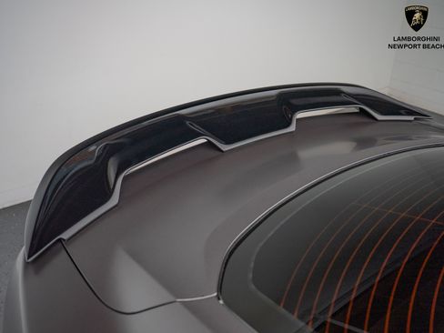 Used 2022 Ford Mustang Shelby GT500 w/ Handling Package image 9