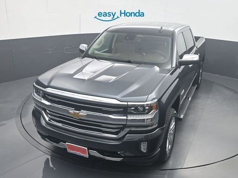 Used 2017 Chevrolet Silverado 1500 High Country AWD/4WD image 19