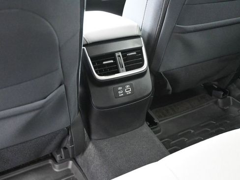 Used 2025 Subaru Outback Premium w/ Popular Package #1 image 14