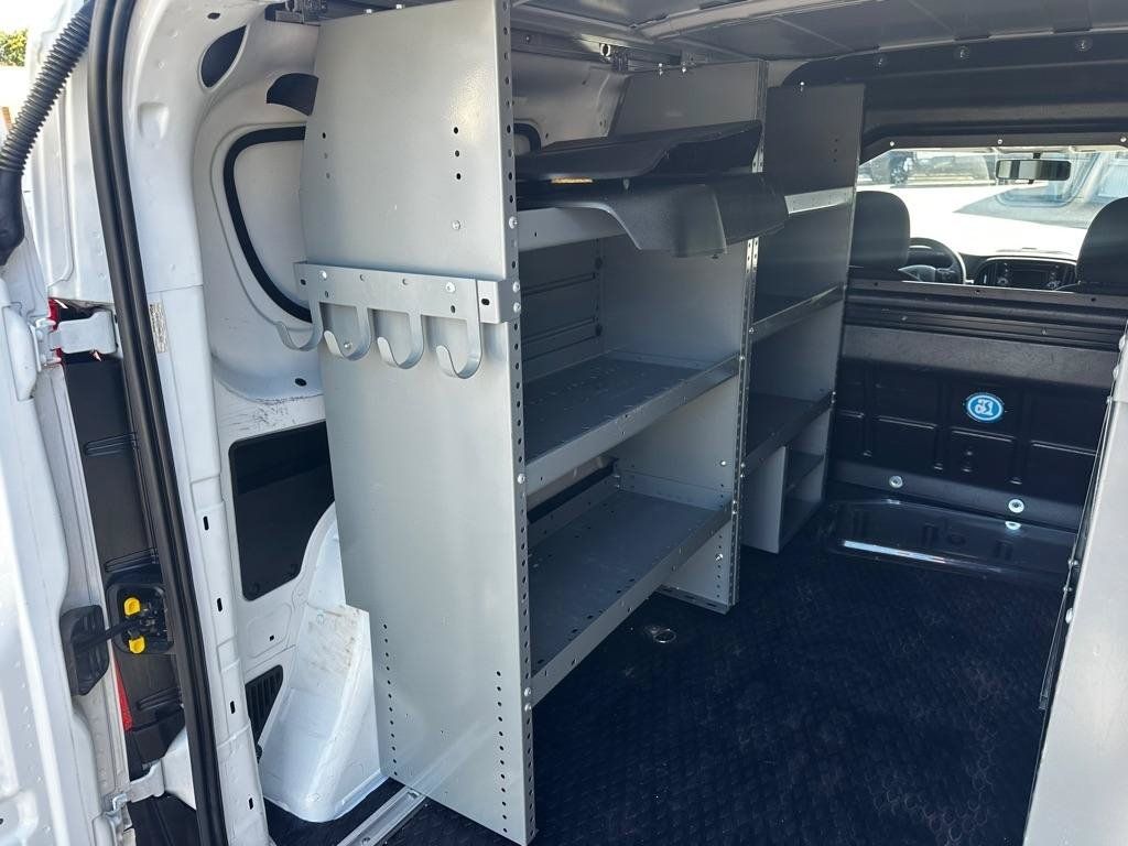 Used 2021 RAM ProMaster City Tradesman FWD image 9