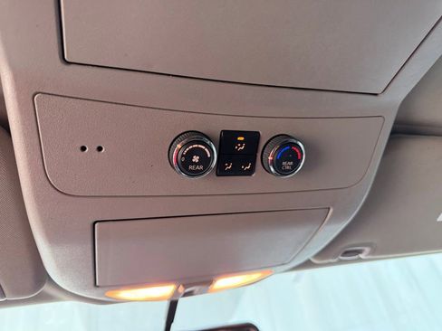 Used 2015 Nissan Armada Platinum w/ 2nd Row Captain Seat Package AWD/4WD image 18