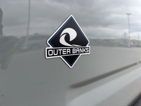 Used 2023 Ford Bronco Sport Outer Banks w/ Tech Package image 13