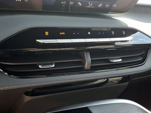 New 2026 Buick Enclave Sport Touring w/ Super Cruise Package AWD/4WD image 12