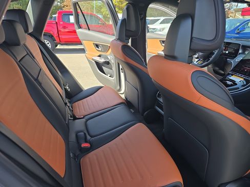 New 2026 Mercedes-Benz GLC 43 AMG AMG GLC 43 image 11