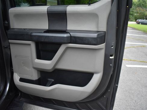 Used 2018 Ford F150 XL w/ Equipment Group 101A Mid AWD/4WD image 26