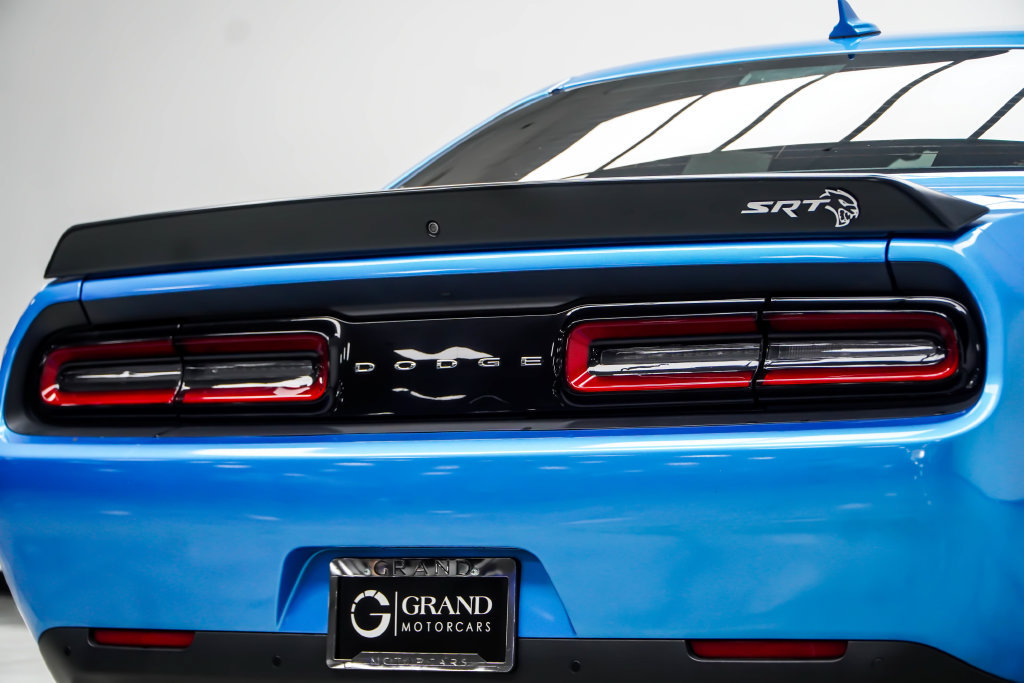 Used 2023 Dodge Challenger SRT Hellcat RWD image 17