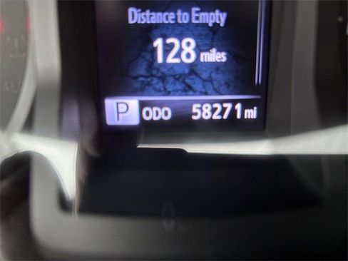 Used 2022 Toyota Tacoma SR image 18