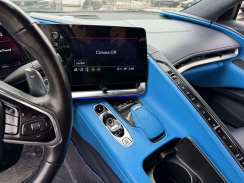 Used 2021 Chevrolet Corvette Stingray Premium Conv w/ Z51 Performance Package RWD image 22