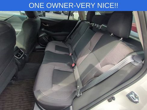 Used 2025 Subaru Outback Premium AWD/4WD image 32