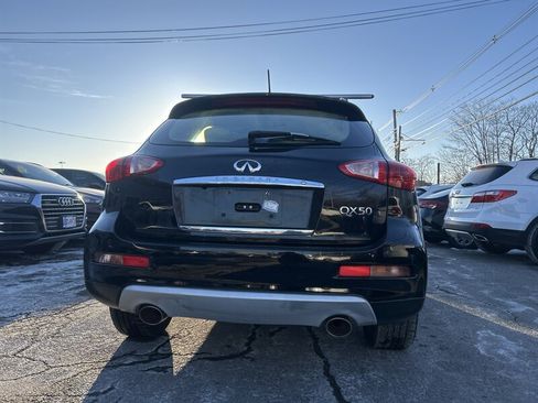 Used 2017 INFINITI QX50 w/ Premium Plus Package image 5
