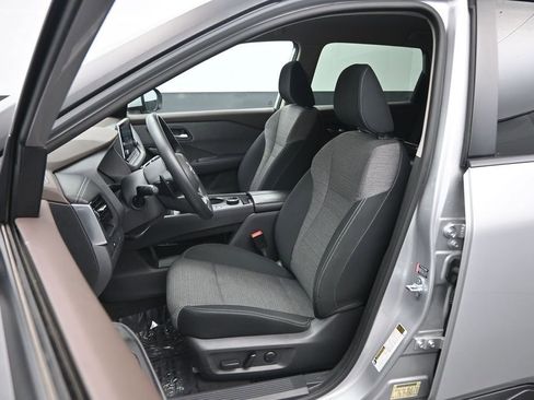 Used 2022 Nissan Rogue SV AWD/4WD image 20